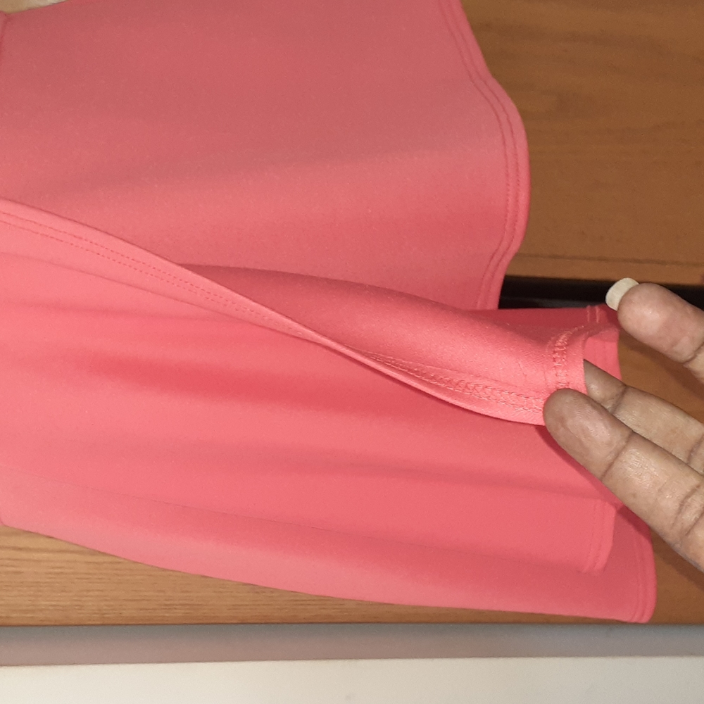 Ladies Top - Picture 2 of 6